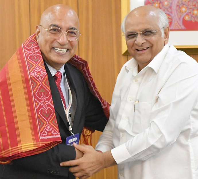 CM Shri Bhupendra Patel holds a one-on-one meeting with Shri Randhir Thakur, Tata Electronics CEO and MD